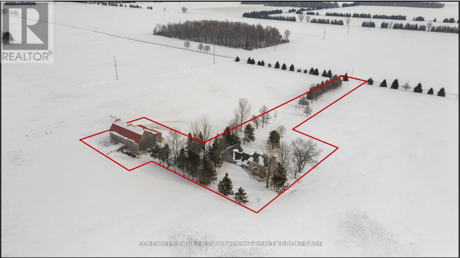 70129 EVERGREEN LINE Property Photo