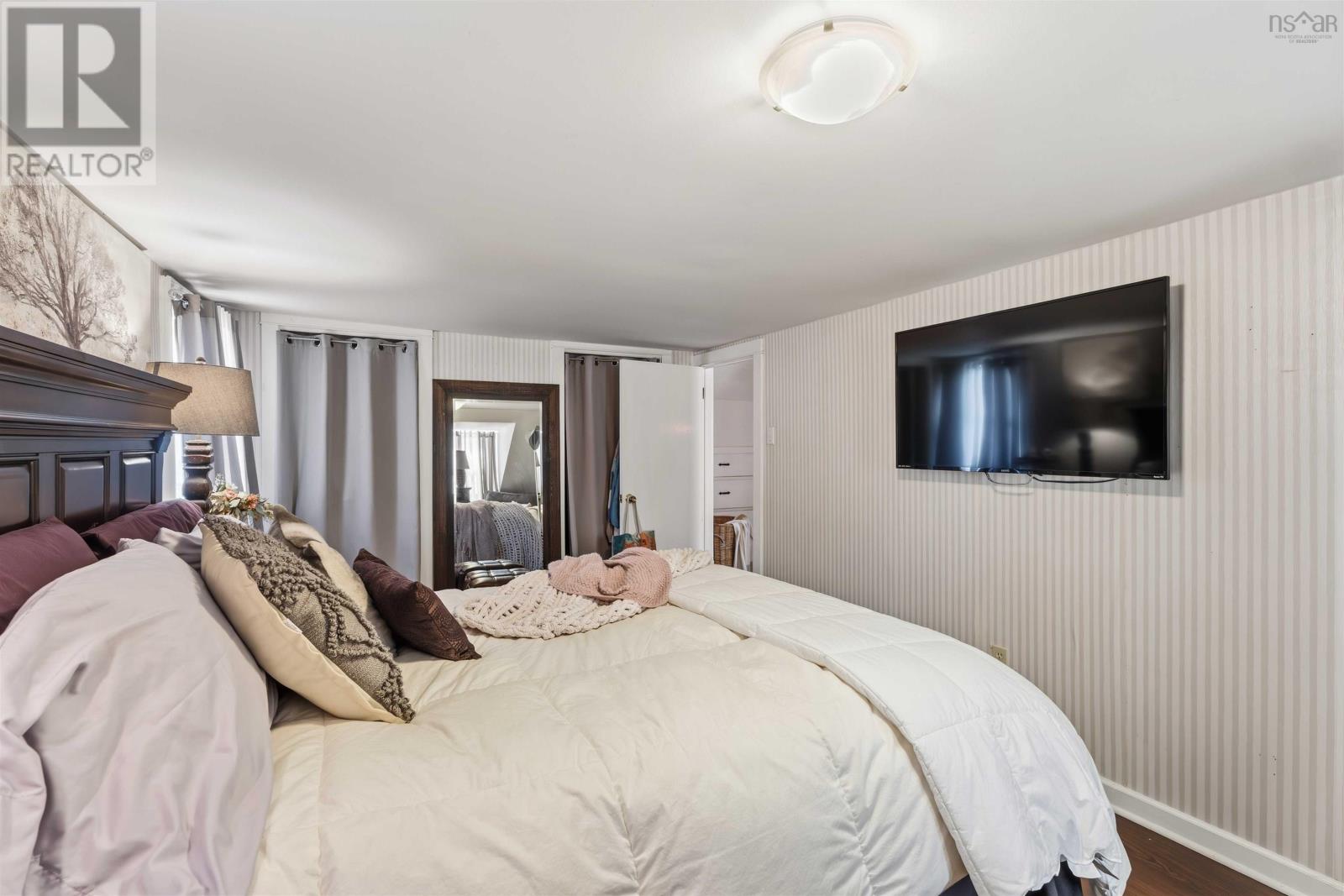 Property 31 of 49 of 89 Bridge Street