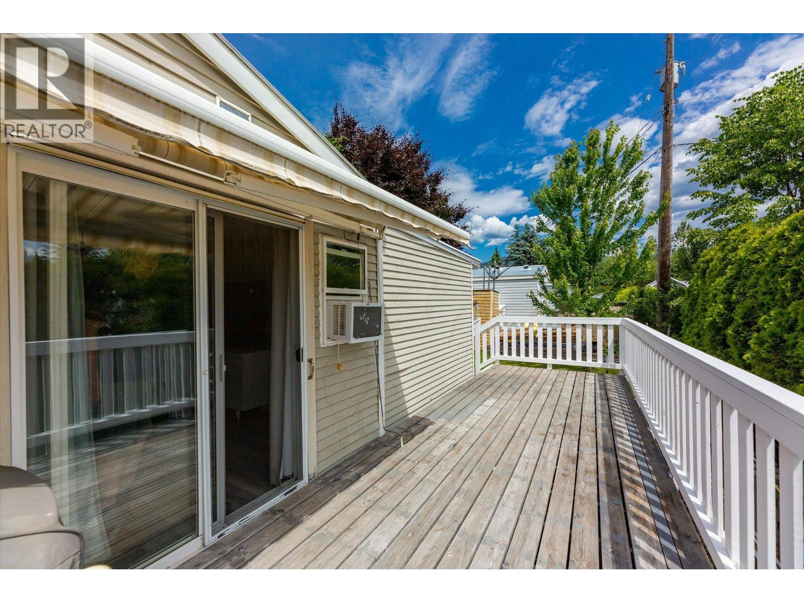 203 720 Commonwealth Road, Kelowna