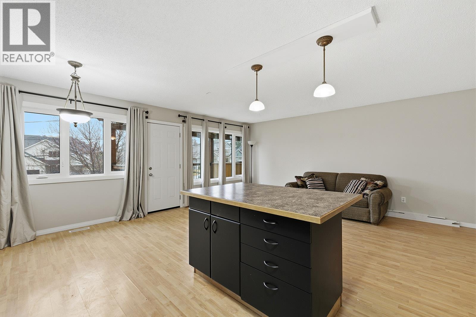  5187 Chute Lake Crescent, Kelowna