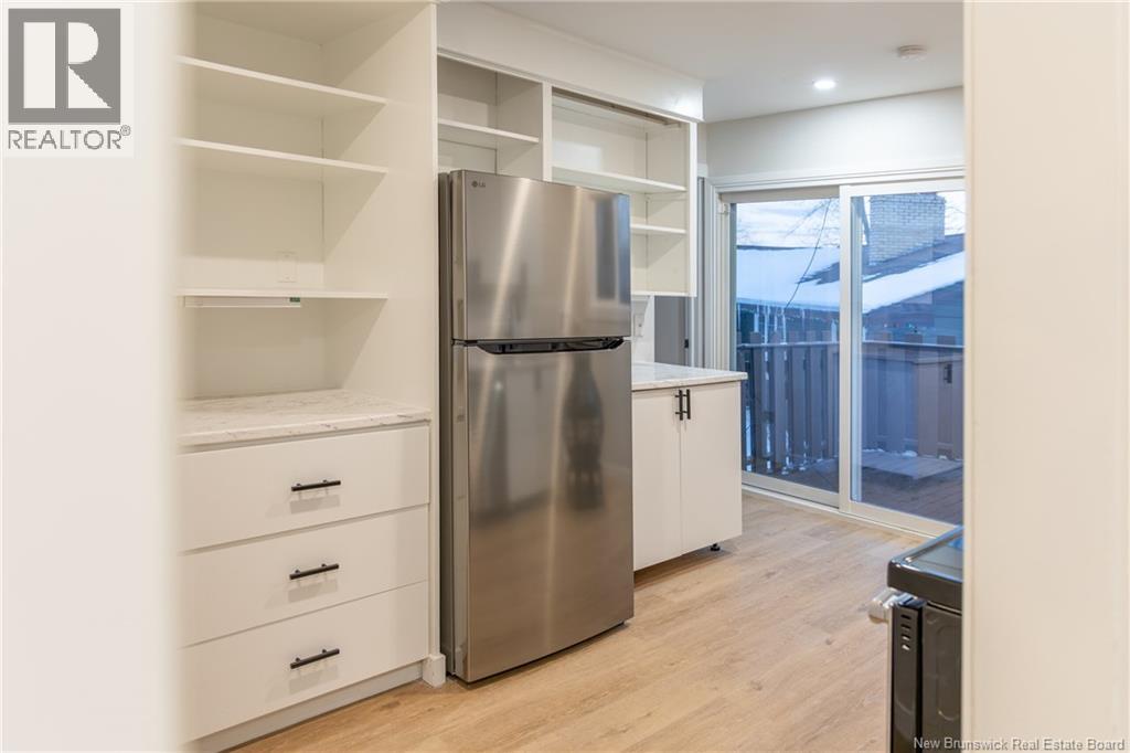 56 CHANDLER CRESCENT - 12