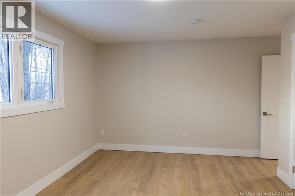 56 CHANDLER CRESCENT - 22