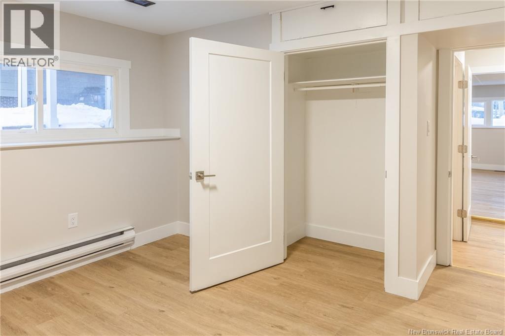 56 CHANDLER CRESCENT - 35