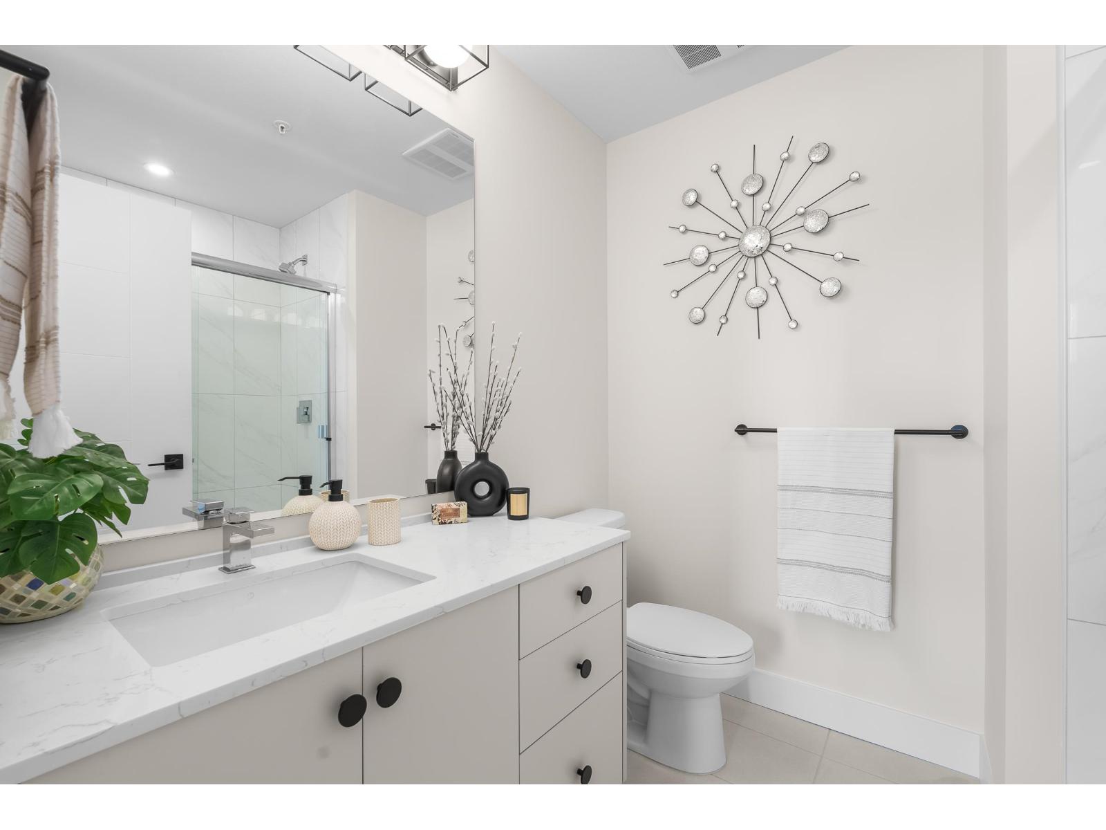 312 45505 CAMPUS DRIVE, Garrison Crossing, Chilliwack