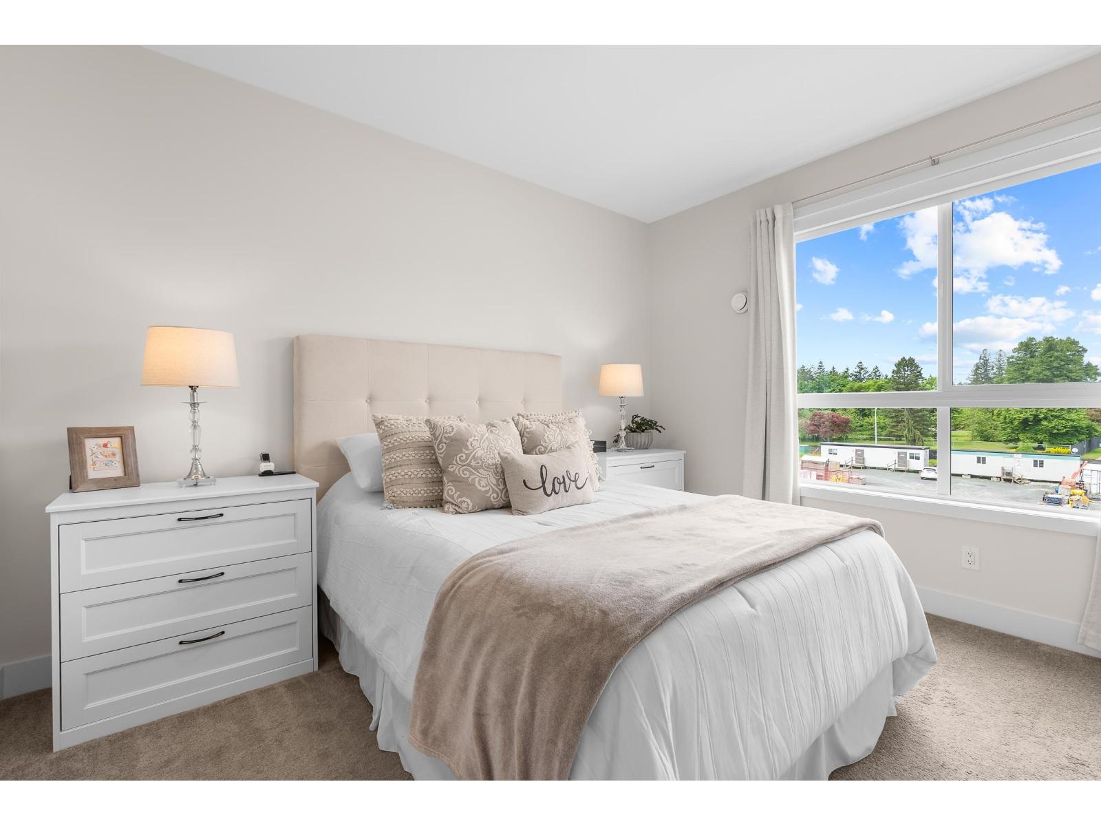 312 45505 CAMPUS DRIVE, Garrison Crossing, Chilliwack