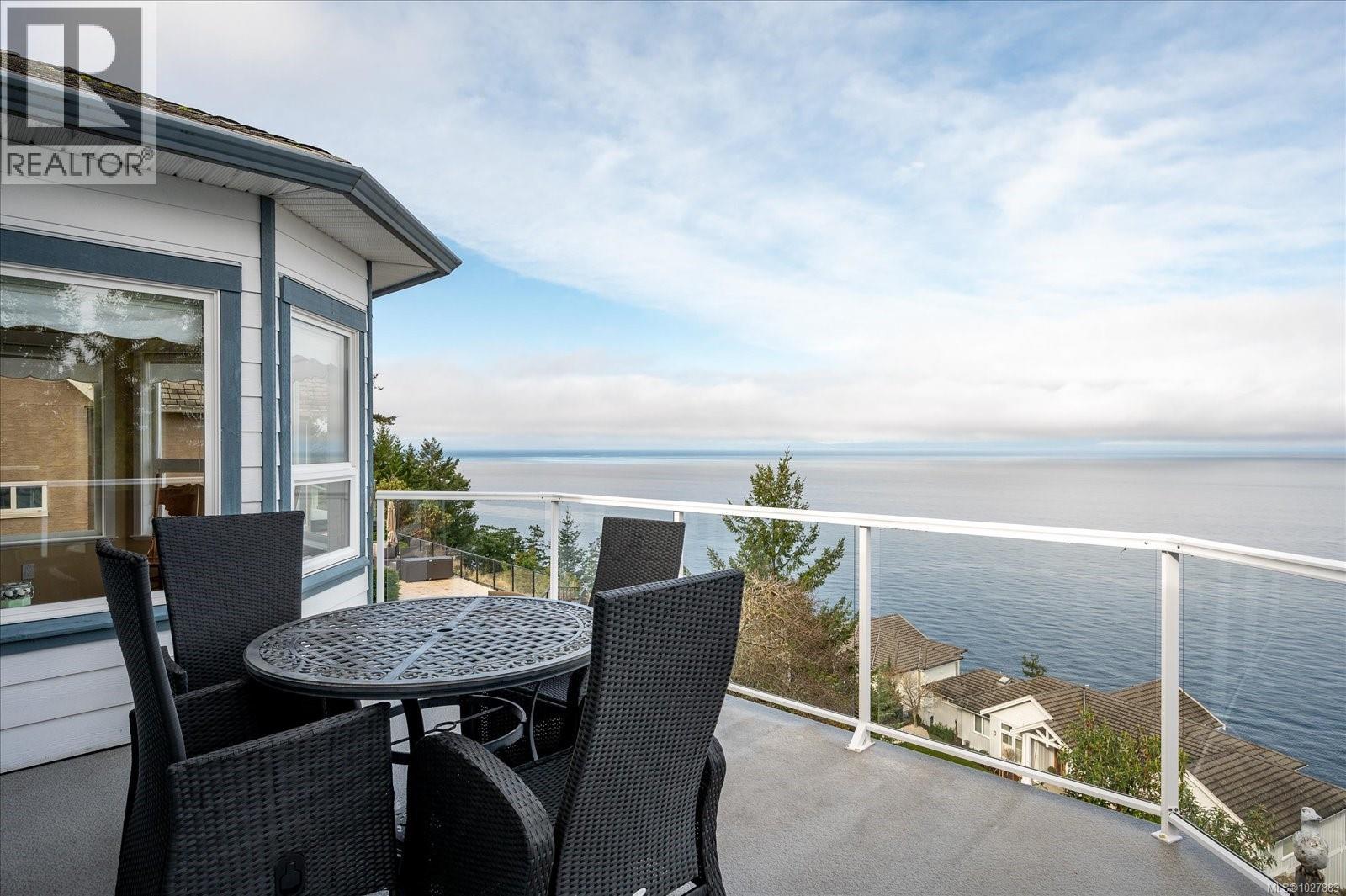 4844 FILLINGER CRES - 14