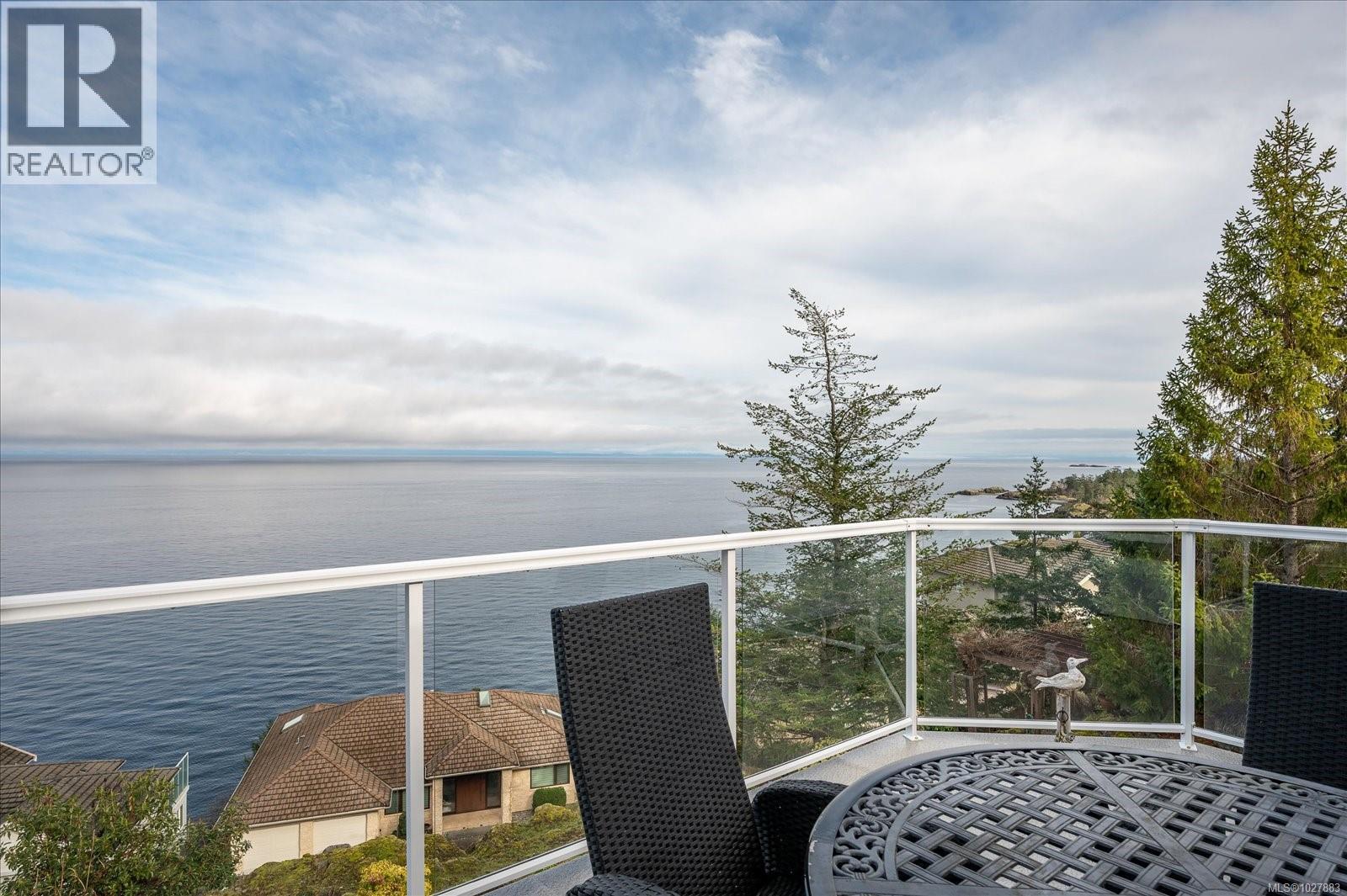 4844 FILLINGER CRES - 15