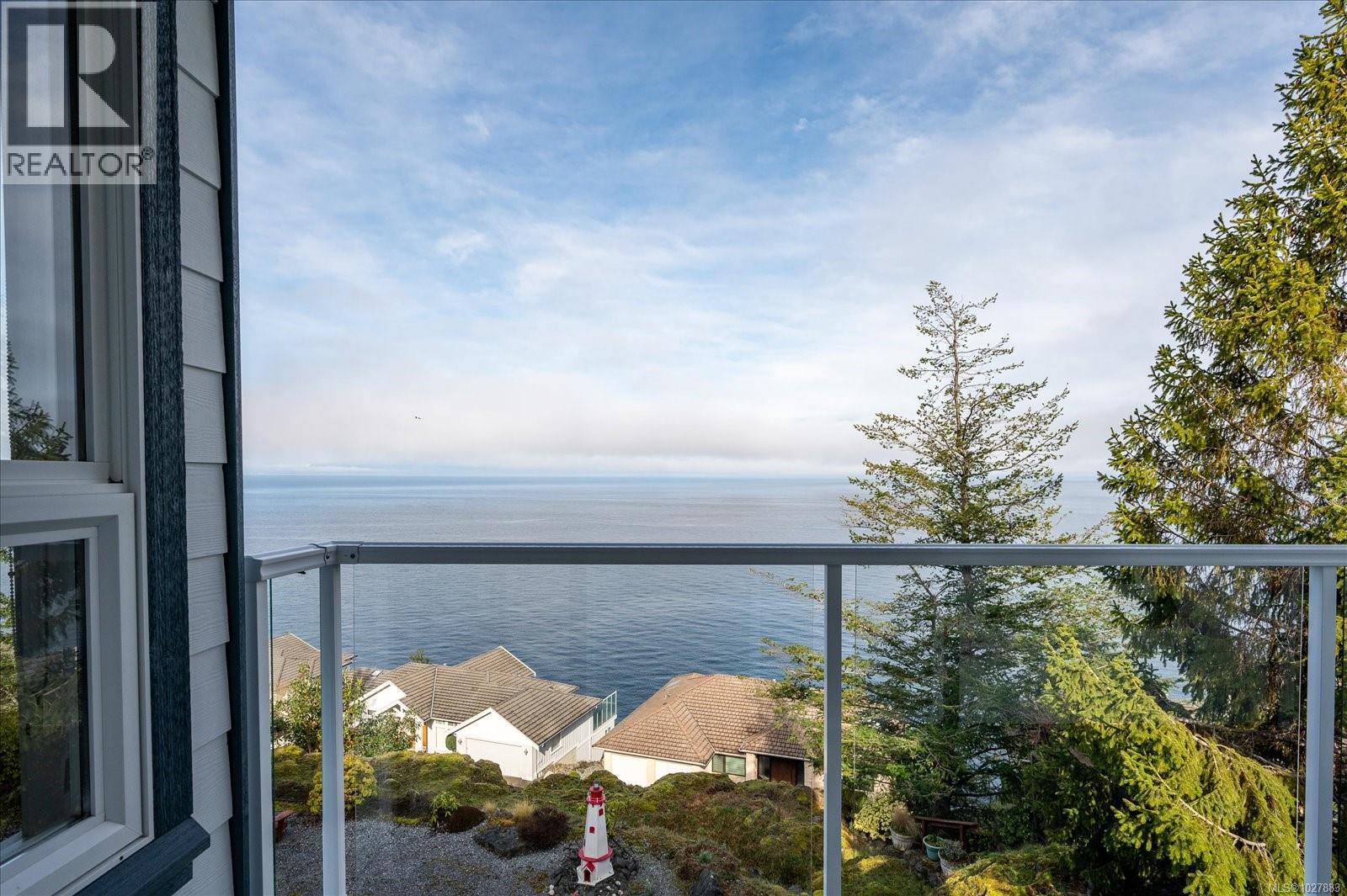 4844 FILLINGER CRES - 27