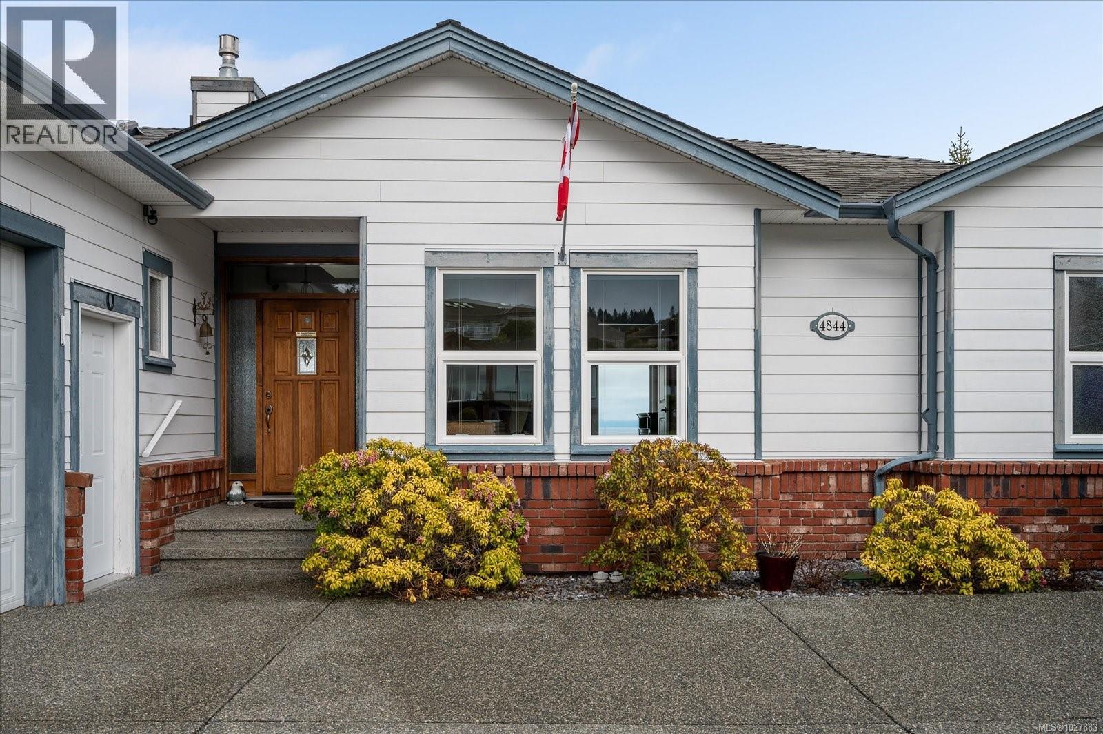 4844 FILLINGER CRES - Image 3