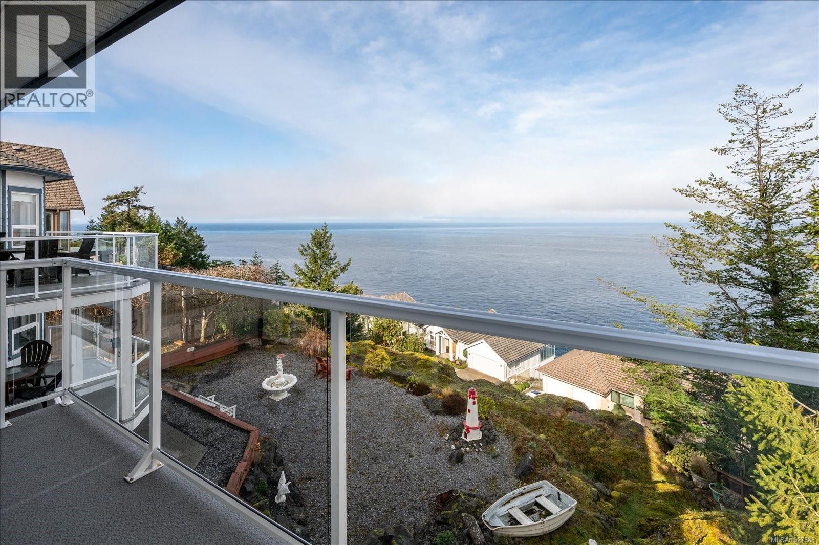 4844 FILLINGER CRES - 28