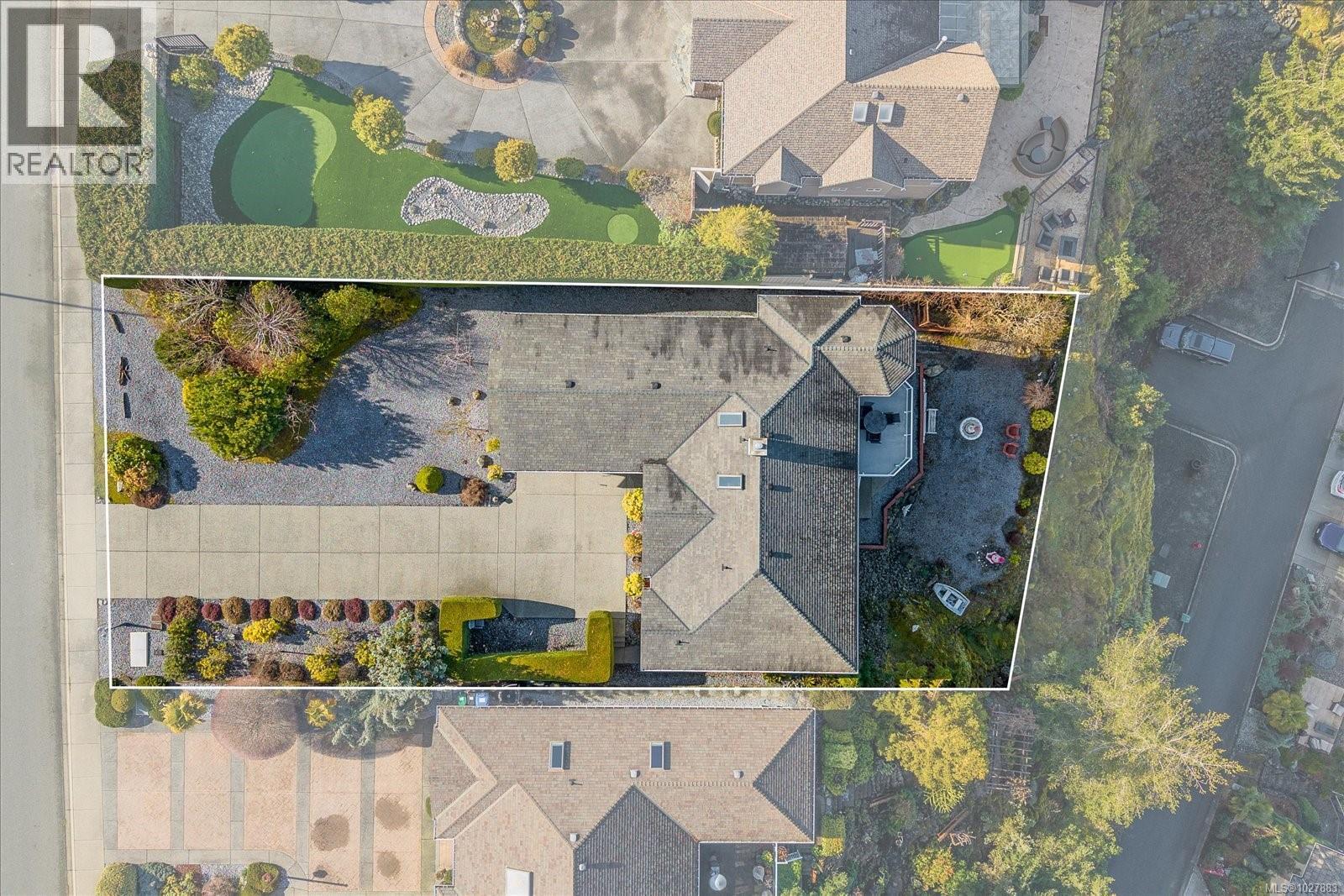 4844 FILLINGER CRES - 57