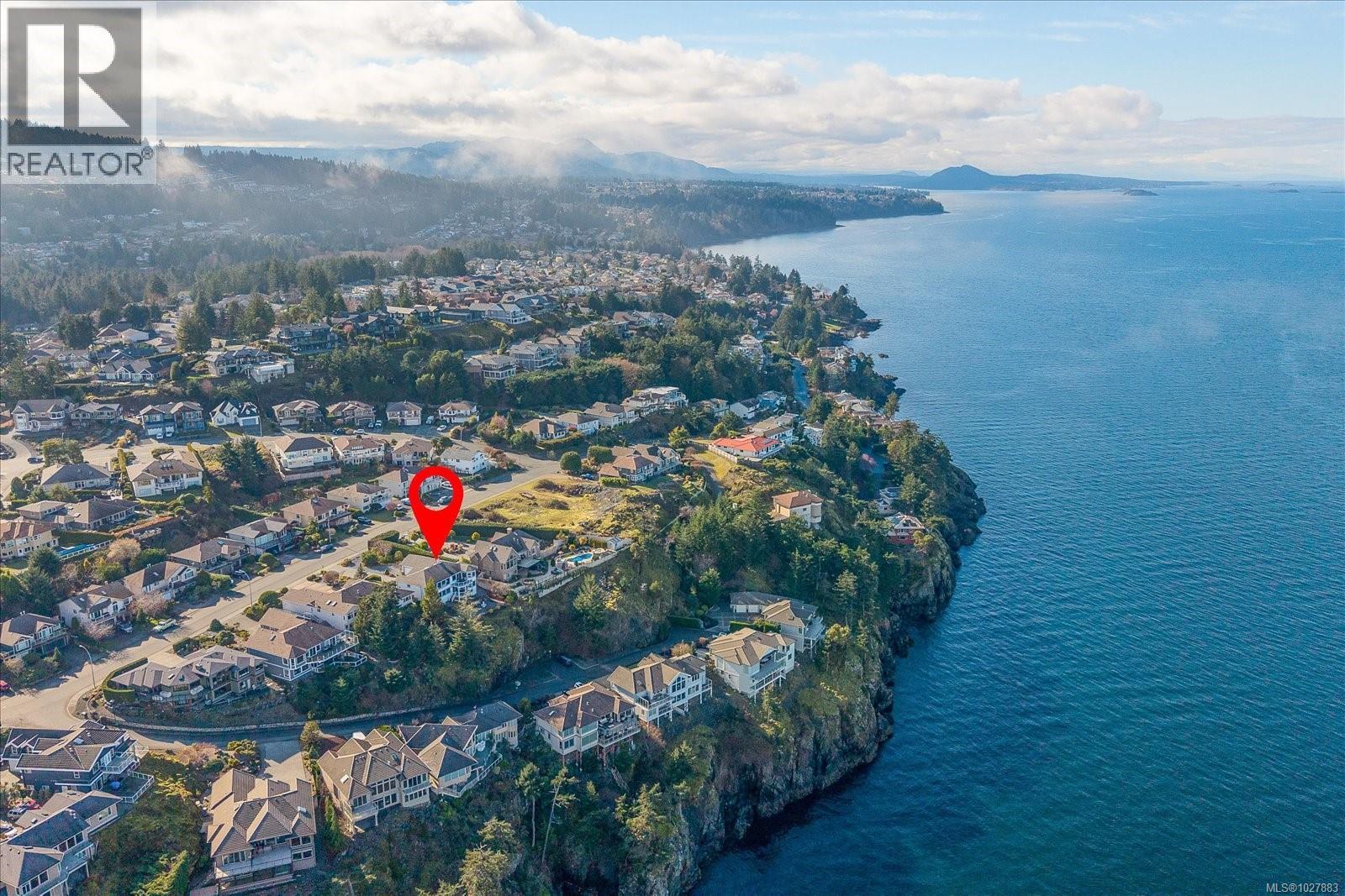 4844 FILLINGER CRES - 65