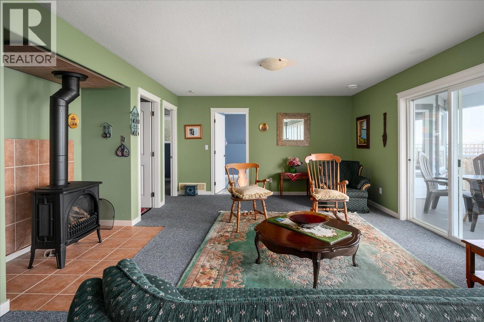 4844 FILLINGER CRES - 42