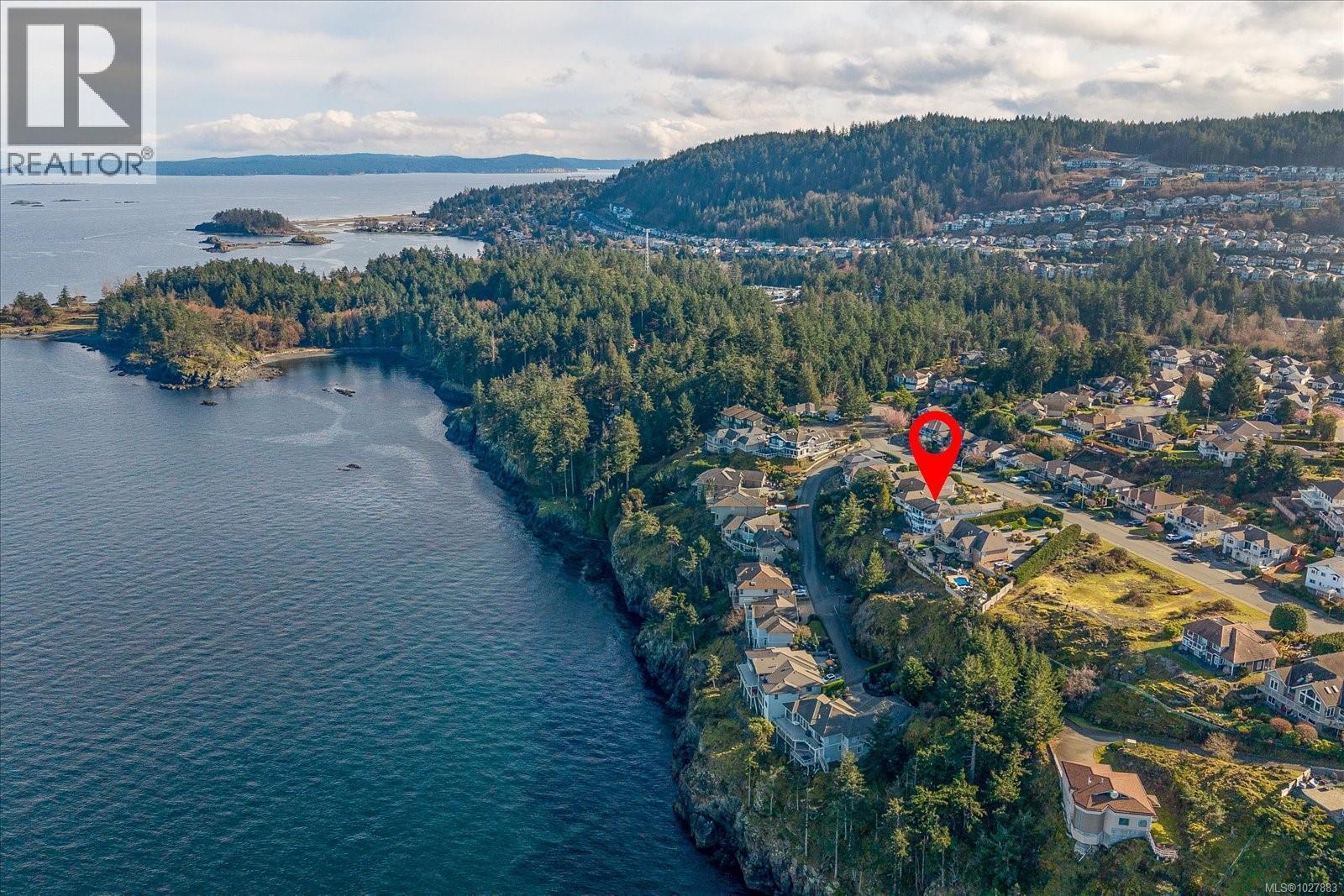 4844 FILLINGER CRES - 63