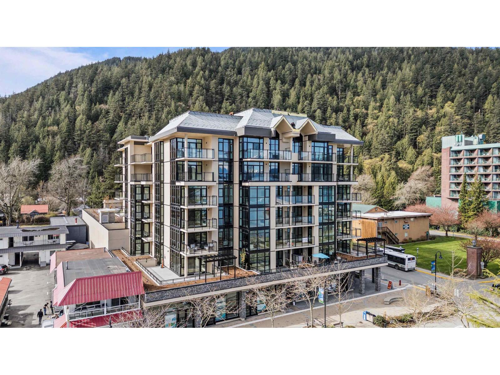 608 120 ESPLANADE AVENUE, Harrison Hot Springs, Harrison Hot Springs