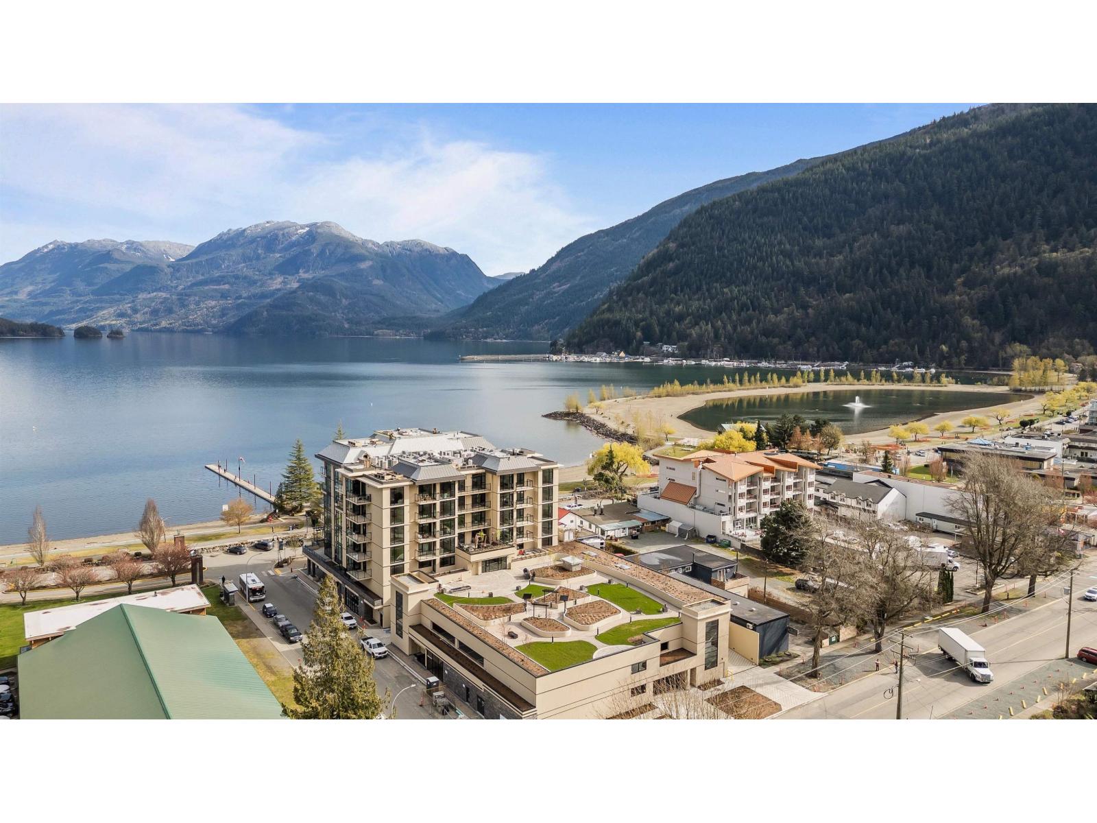 608 120 ESPLANADE AVENUE, Harrison Hot Springs, Harrison Hot Springs