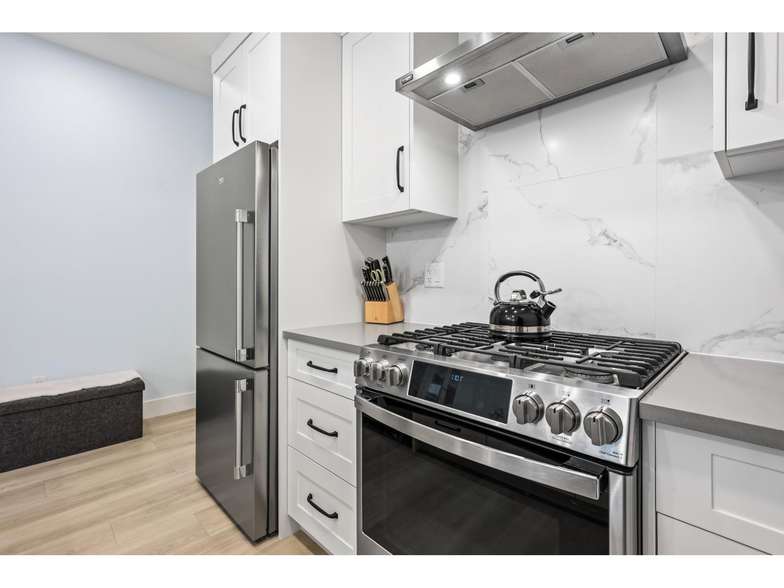 608 120 ESPLANADE AVENUE, Harrison Hot Springs, Harrison Hot Springs