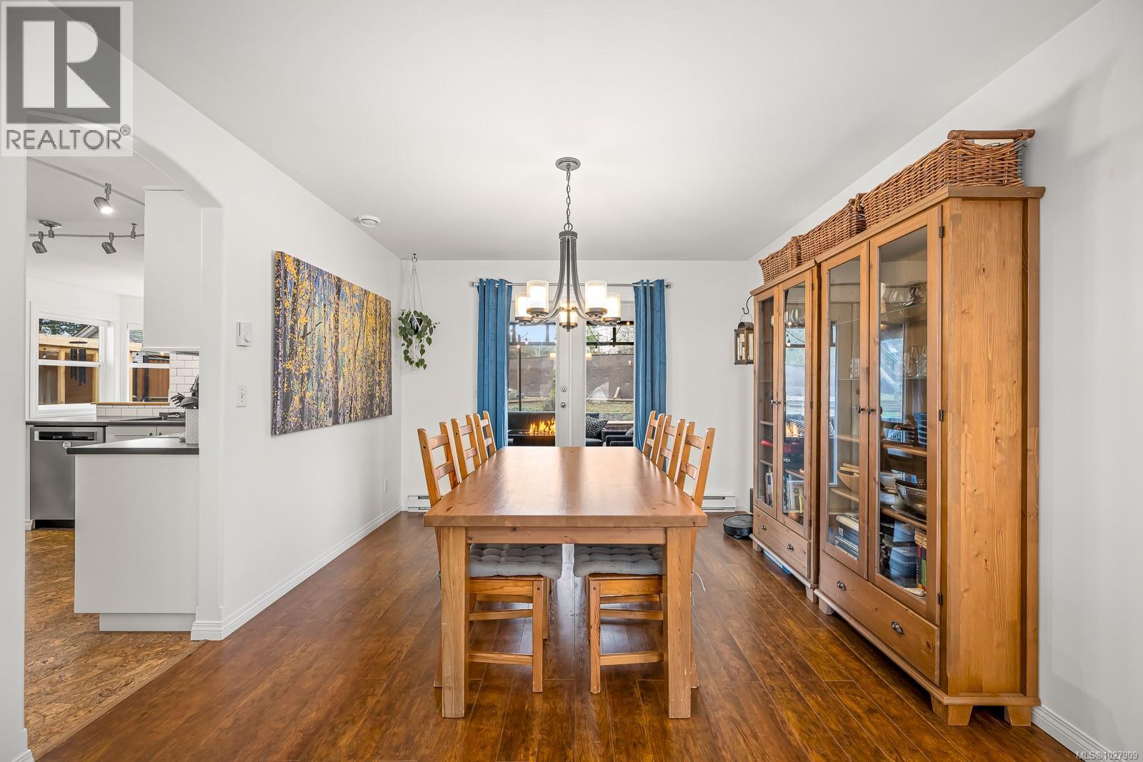 502 Deerwood Pl, Comox