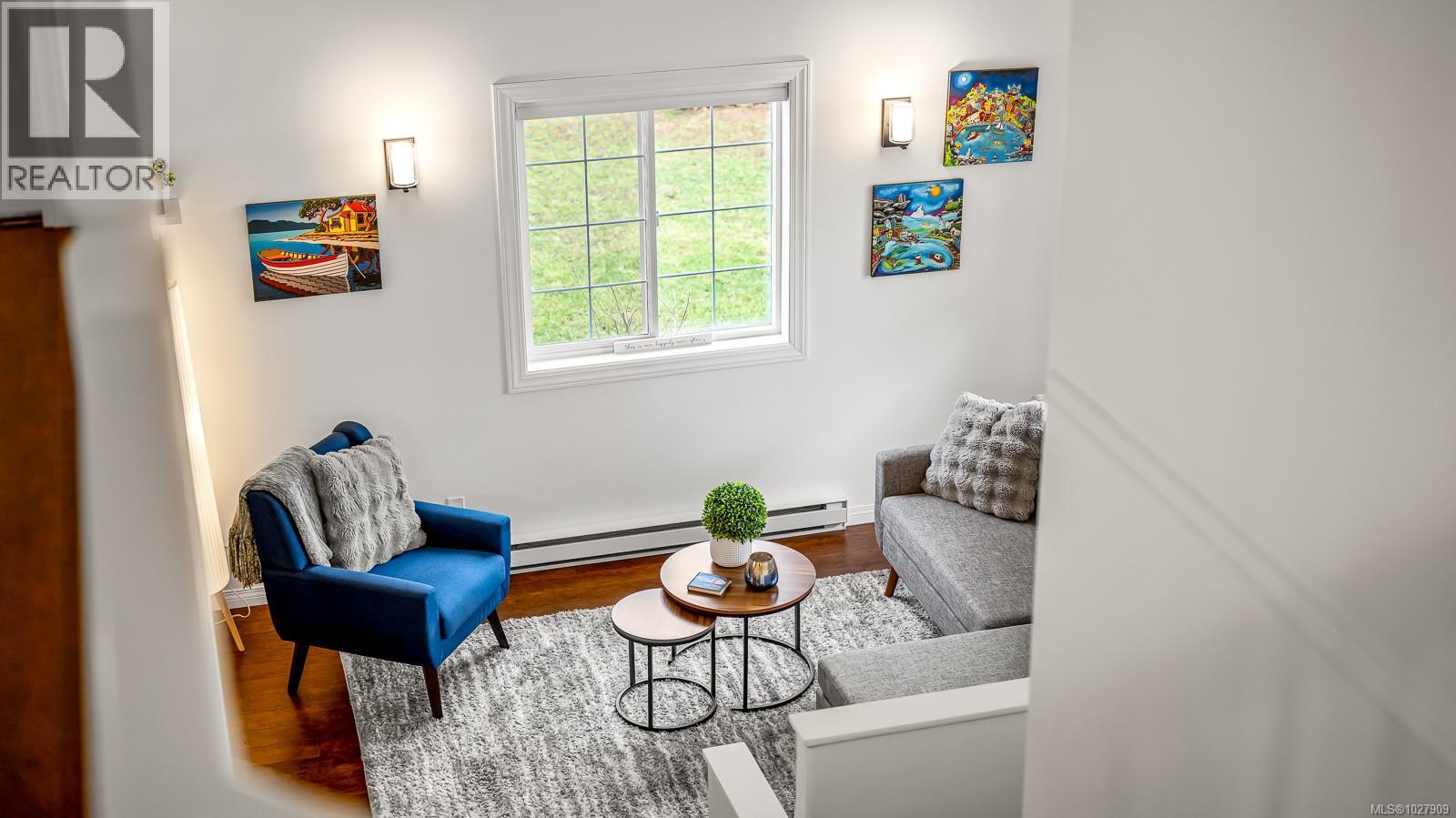 502 Deerwood Pl, Comox