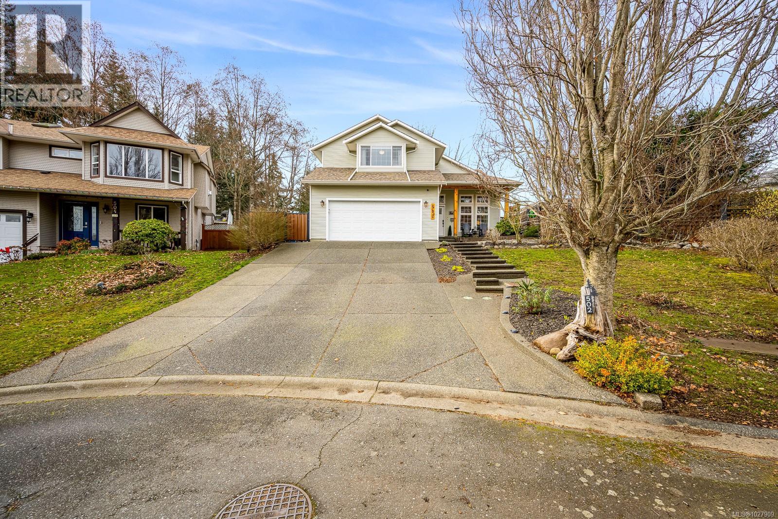 502 Deerwood Pl, Comox