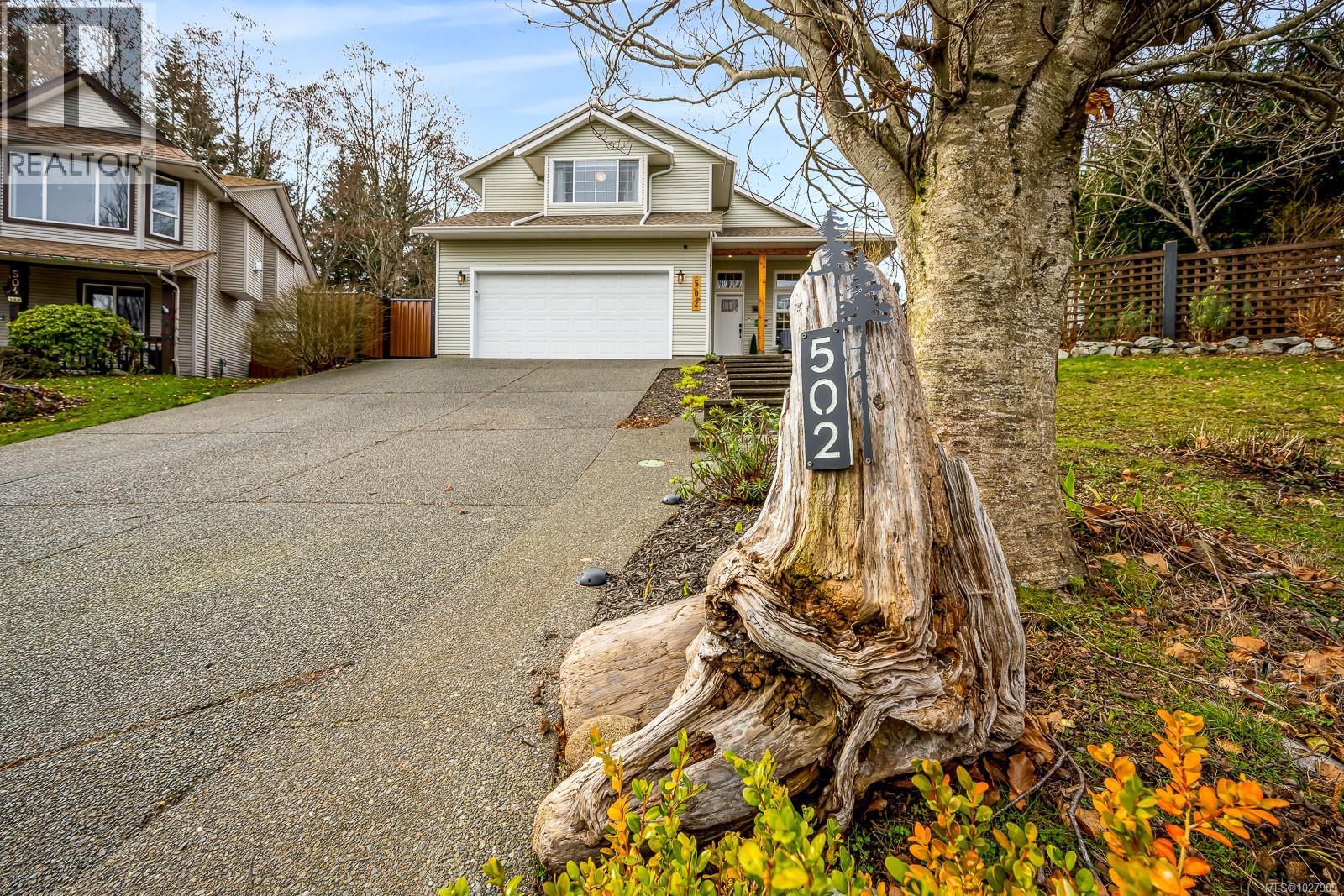 502 Deerwood Pl, Comox