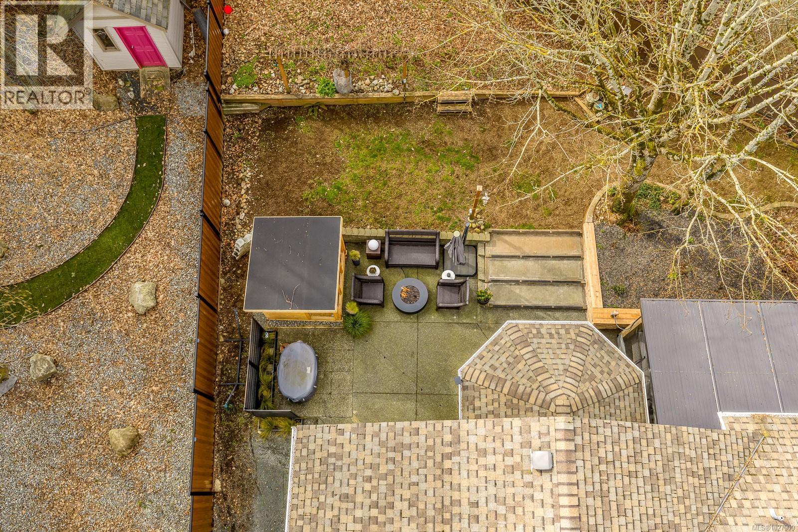 502 Deerwood Pl, Comox