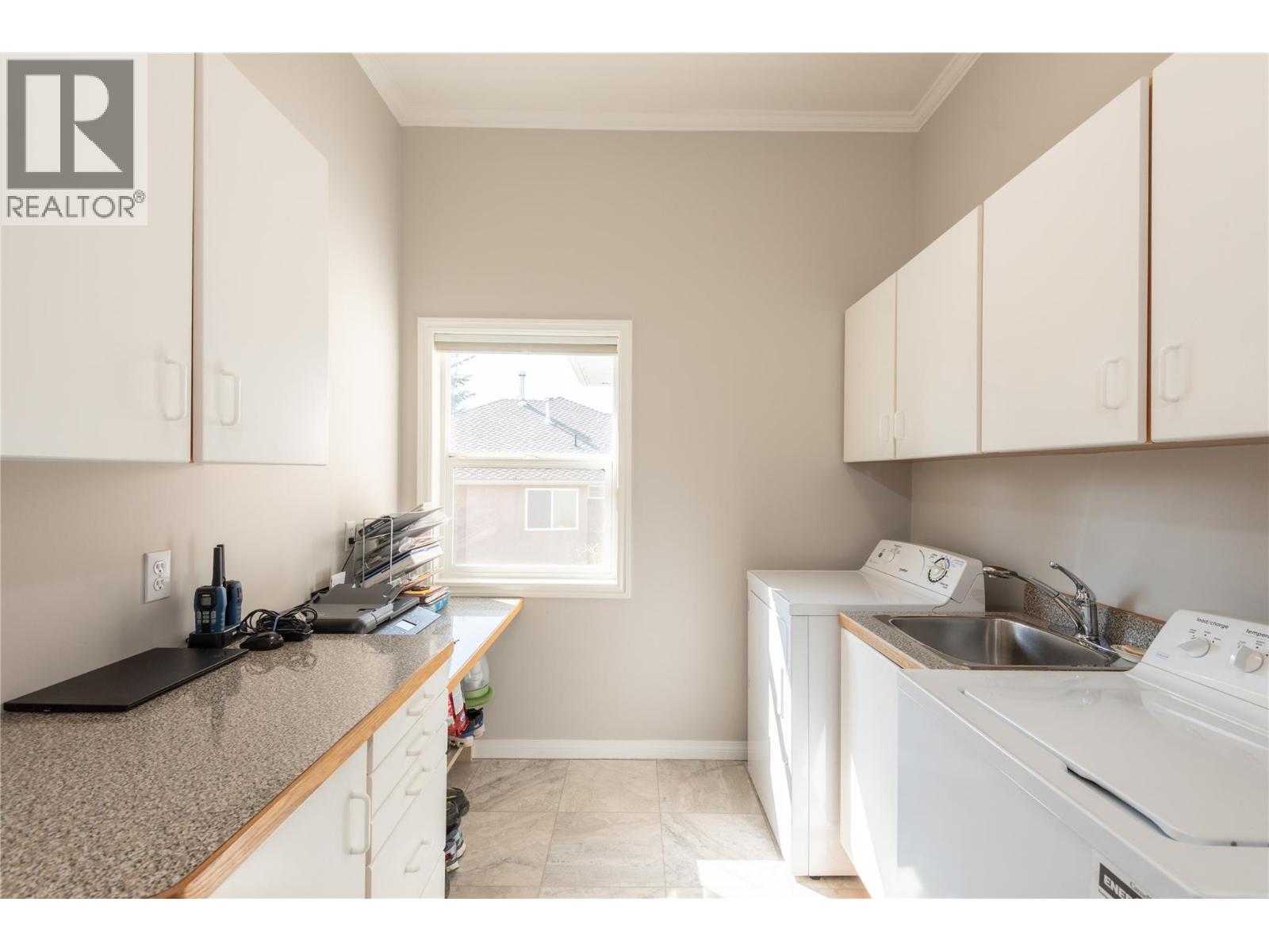  2519 Golf View Crescent, Blind Bay