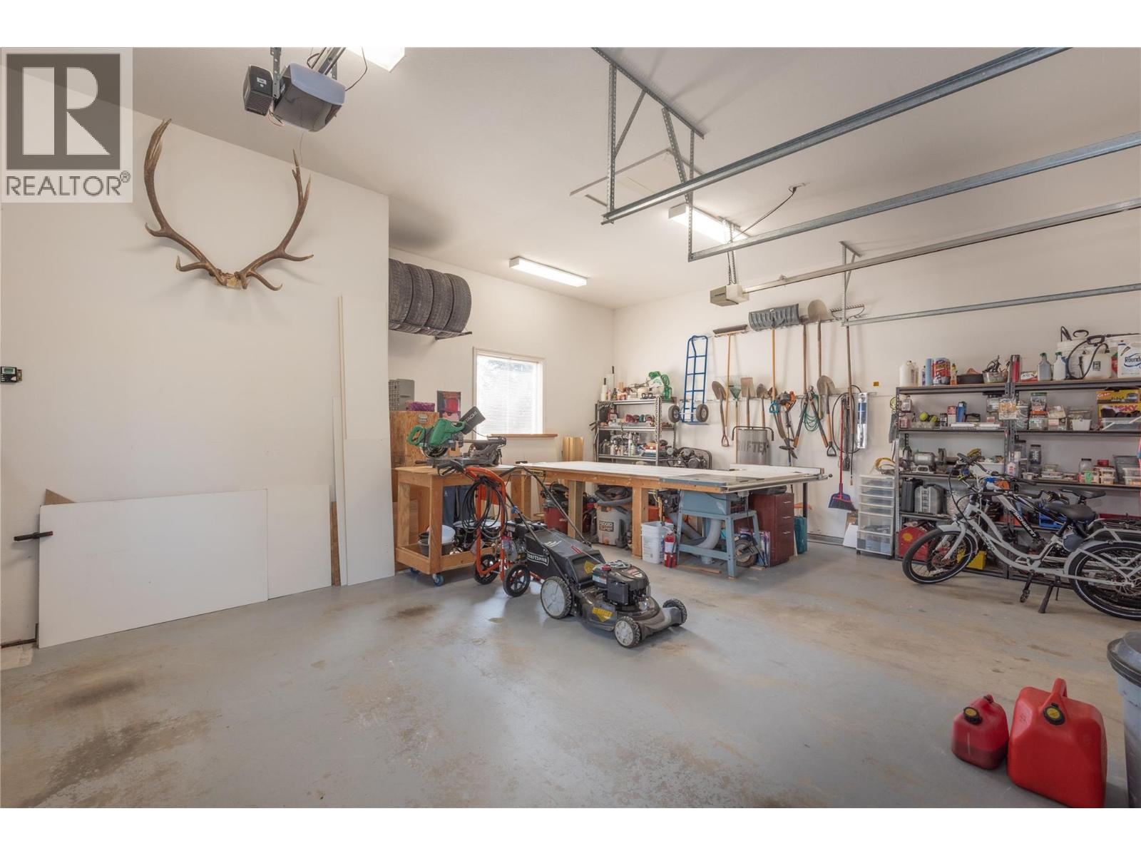  2519 Golf View Crescent, Blind Bay