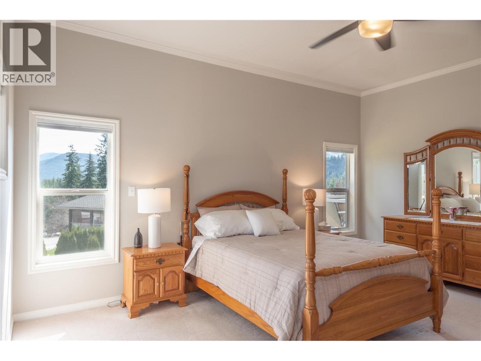  2519 Golf View Crescent, Blind Bay