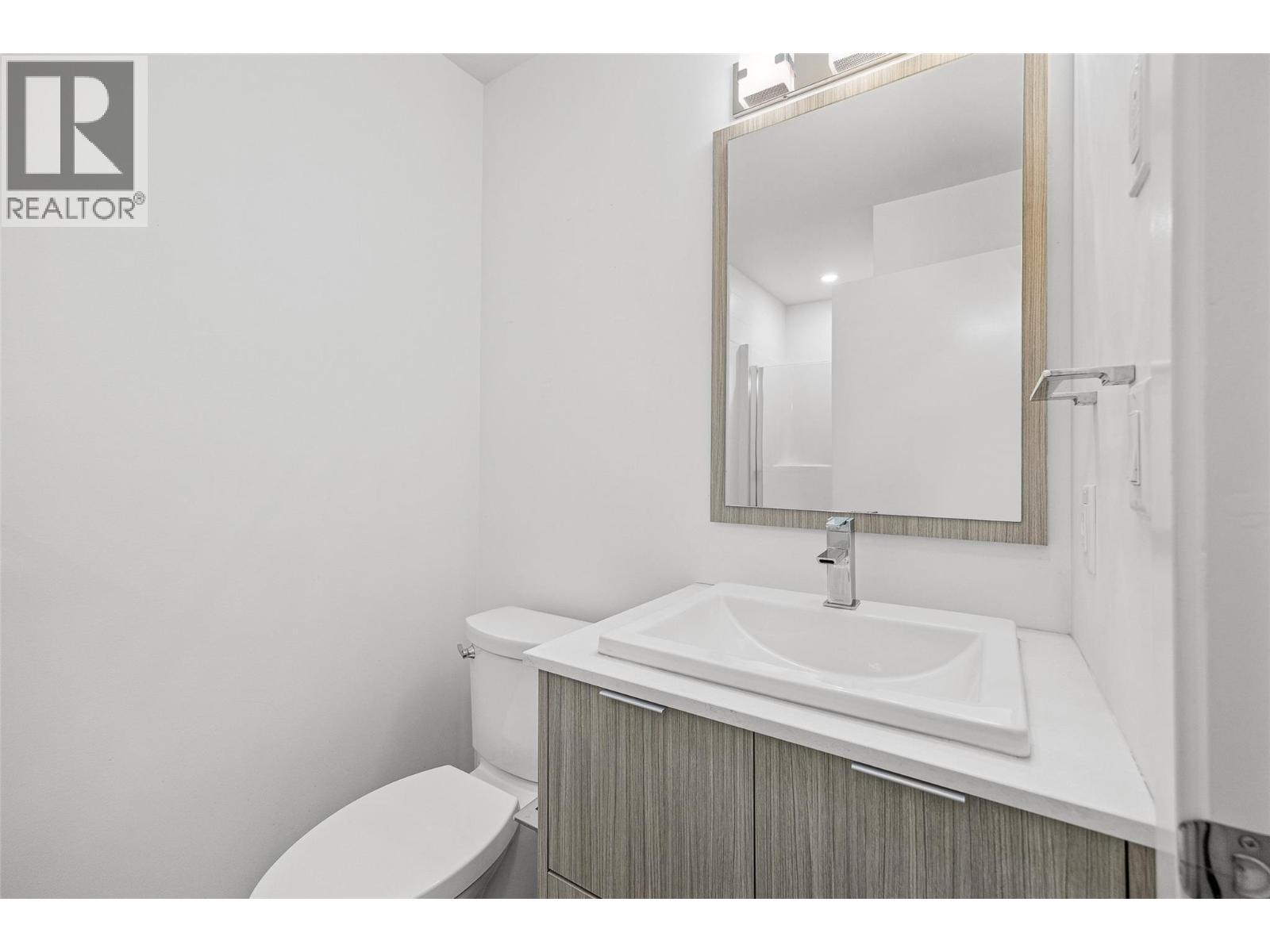 1800 Richter Street Unit# 215, Kelowna