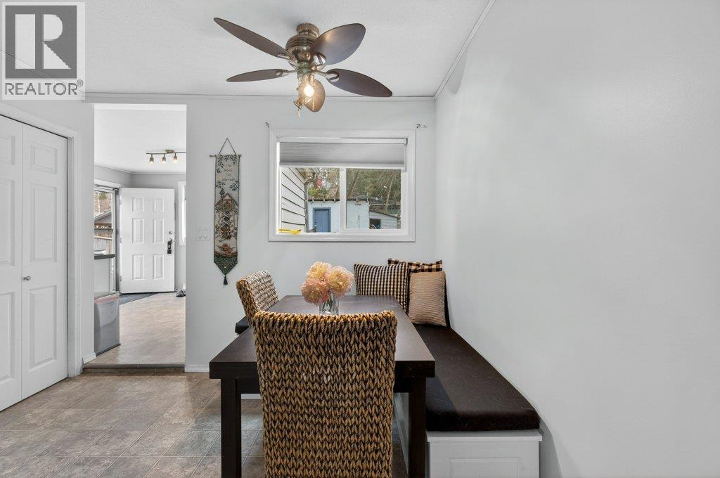 520 6 Street SE, Salmon Arm