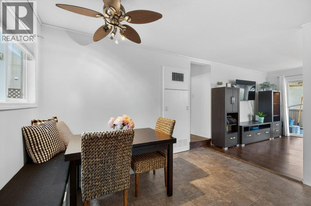 520 6 Street SE, Salmon Arm