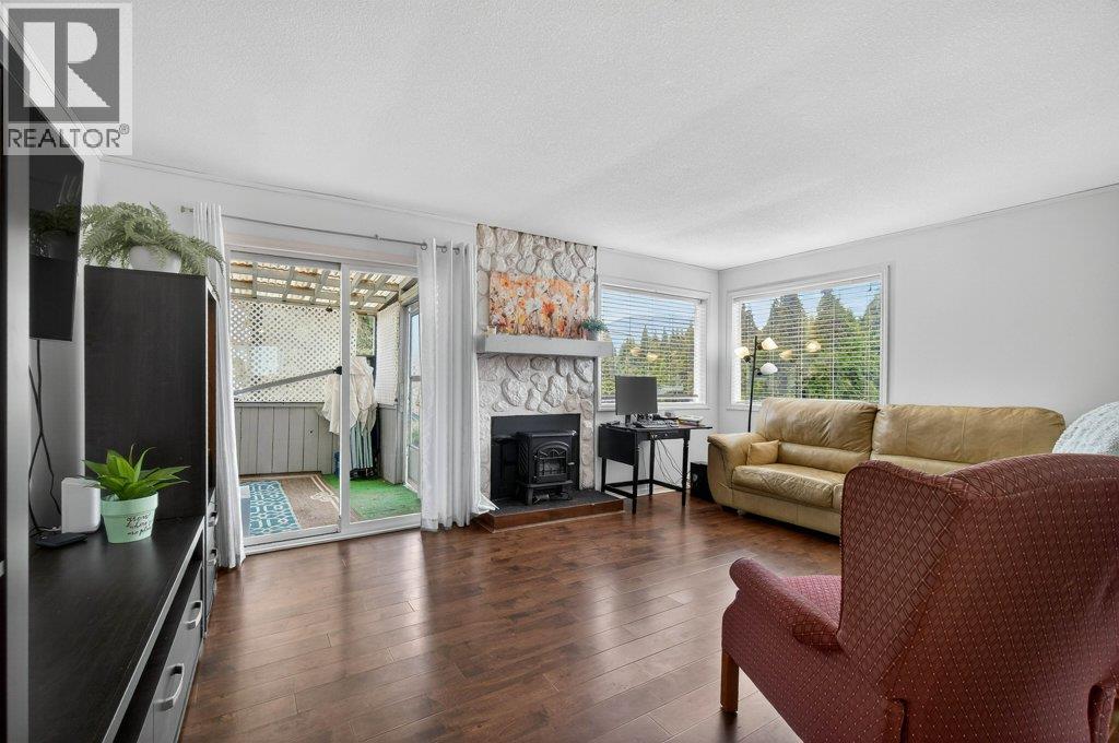 520 6 Street SE, Salmon Arm