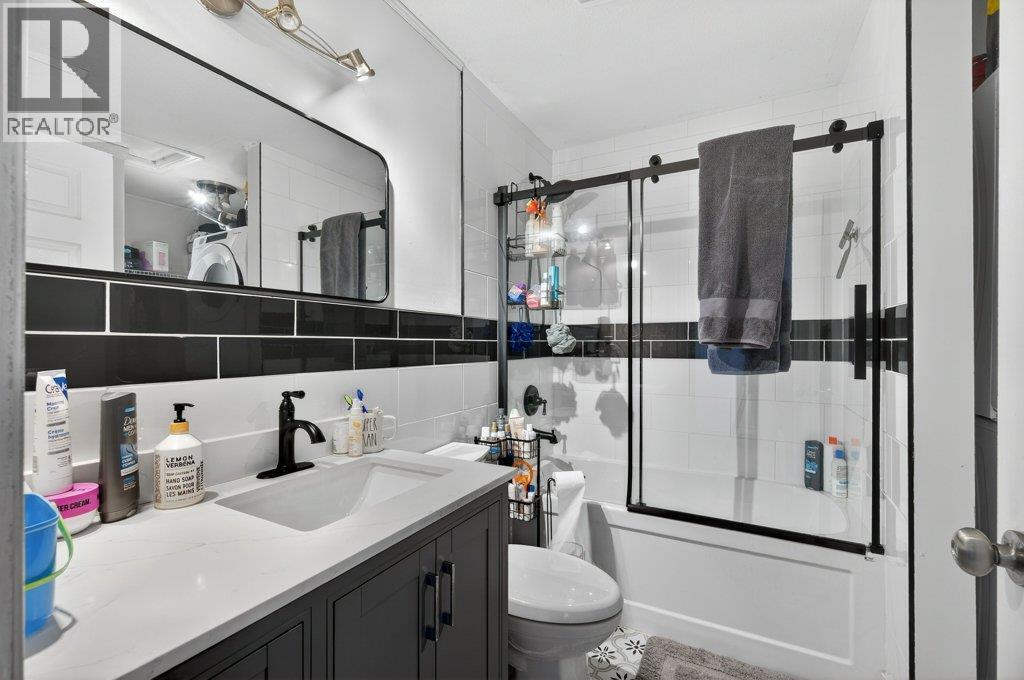 520 6 Street SE, Salmon Arm