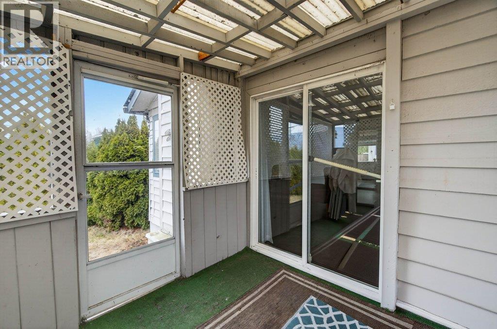 520 6 Street SE, Salmon Arm