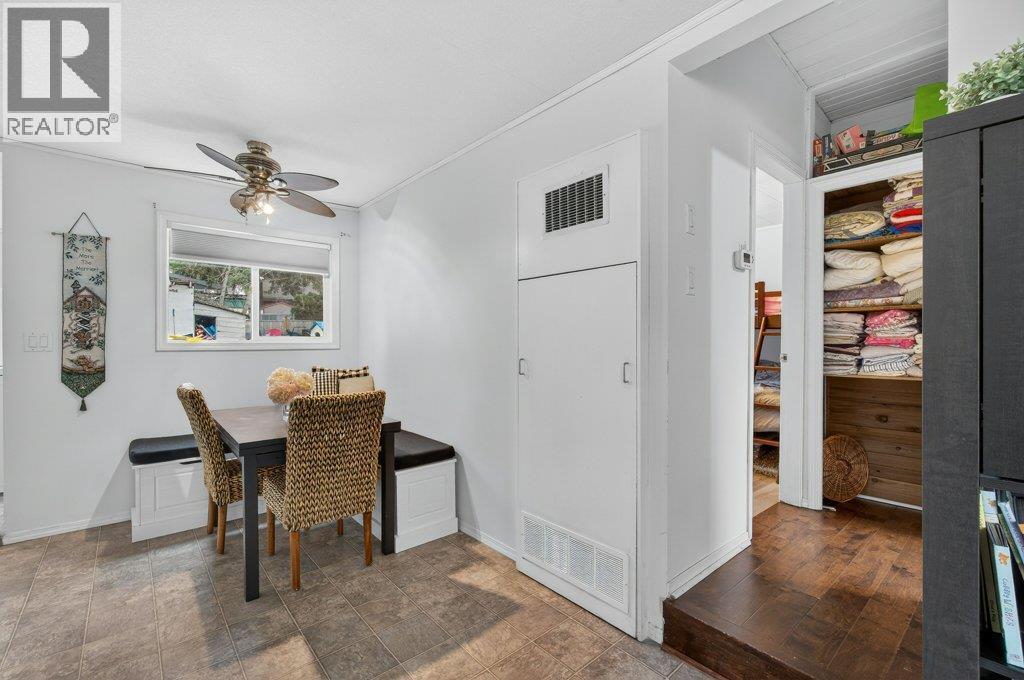 520 6 Street SE, Salmon Arm