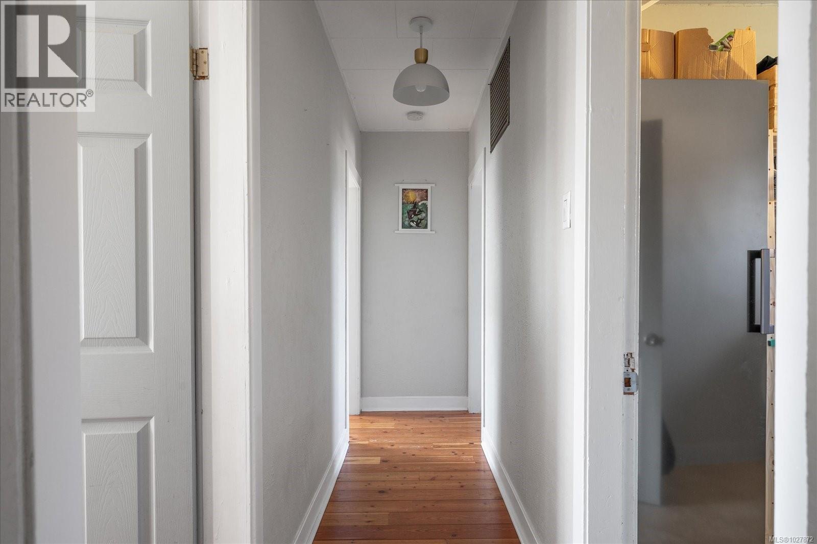 150 COLUMBIA ST - 17