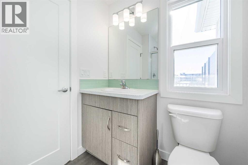 Single Family House for Sale in  Yorkville Avenue SW Yorkville Calgary 