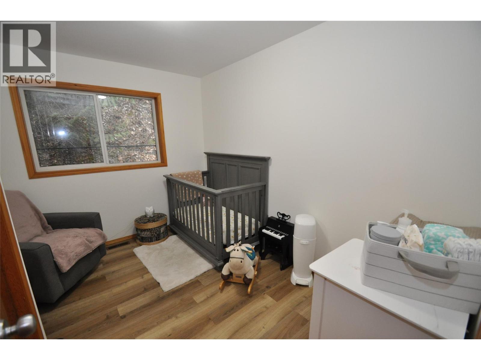 8917 MEADOW STREET - 17