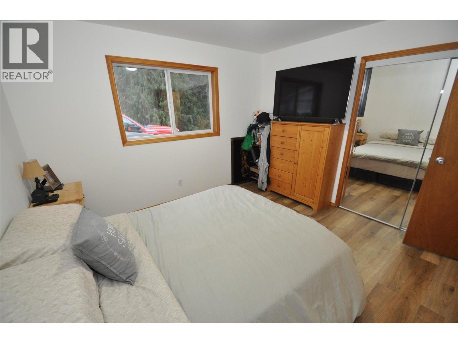 8917 MEADOW STREET - 15