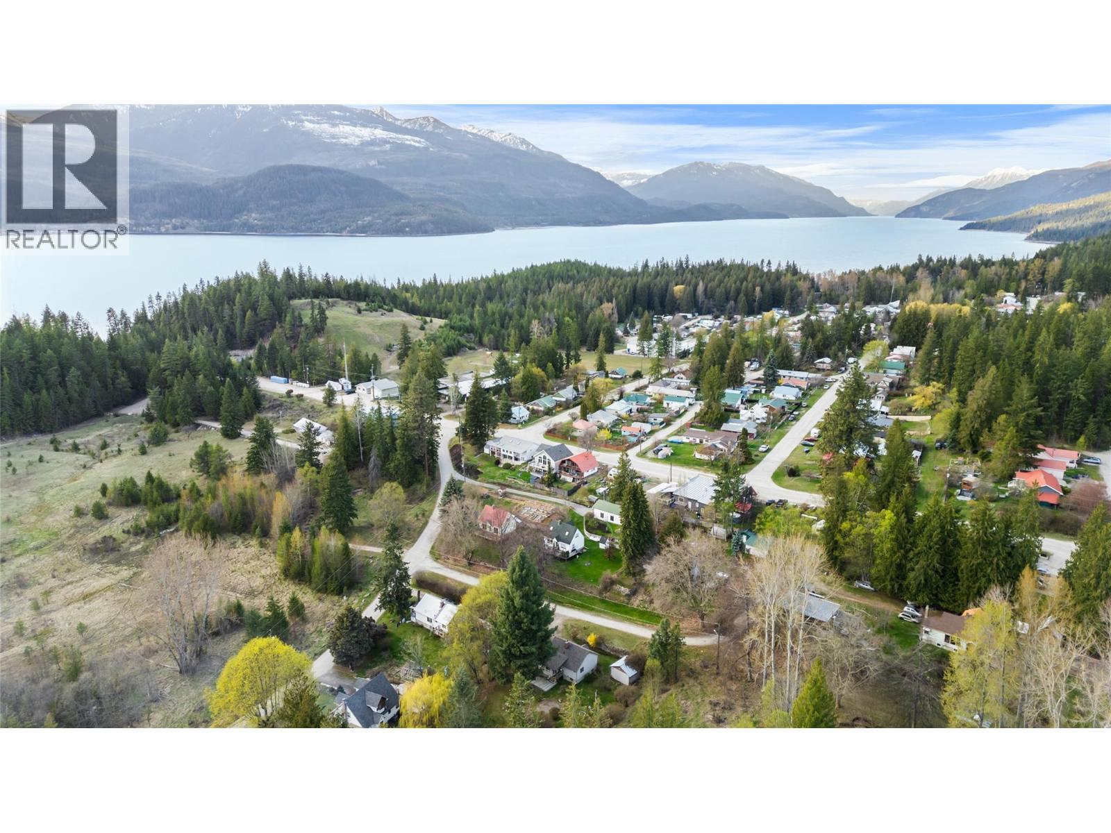 321 GOLF VIEW Street - 27