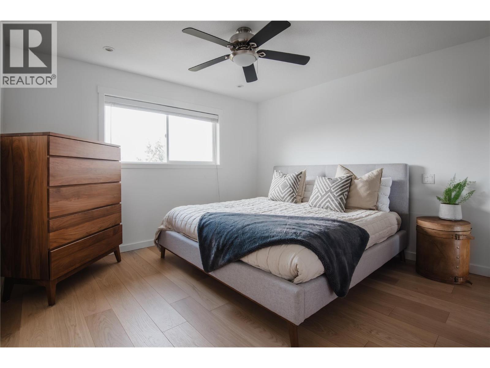 7200 Wyatt Way - 8