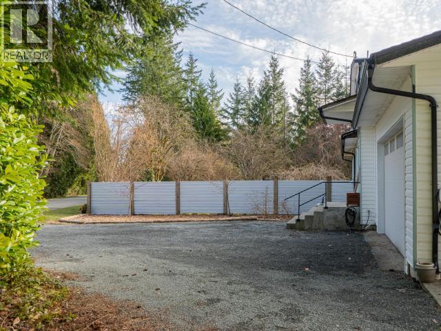 2521 ZILINSKY ROAD, Powell River