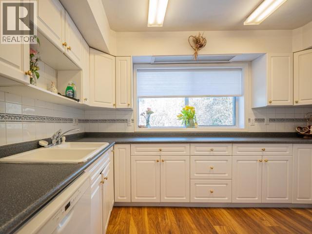 2521 ZILINSKY ROAD, Powell River