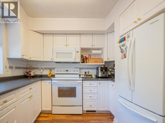 2521 ZILINSKY ROAD, Powell River