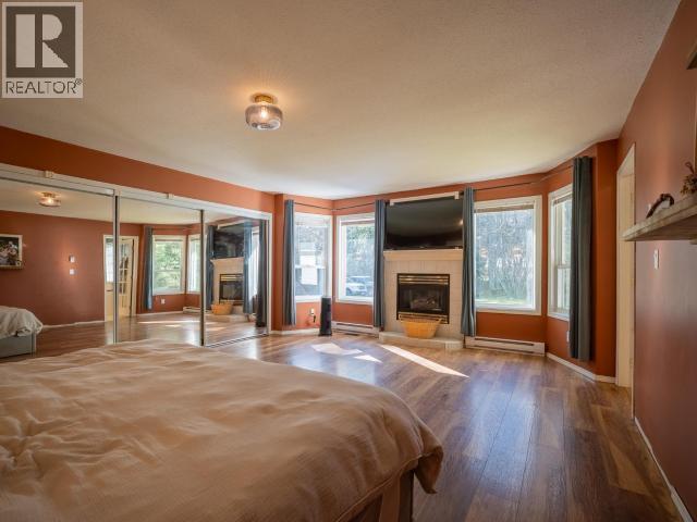 2521 ZILINSKY ROAD, Powell River