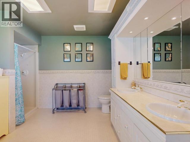 2521 ZILINSKY ROAD, Powell River