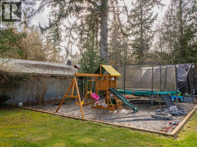 2521 ZILINSKY ROAD, Powell River