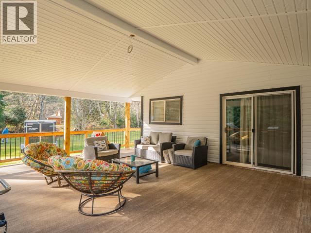 2521 ZILINSKY ROAD, Powell River