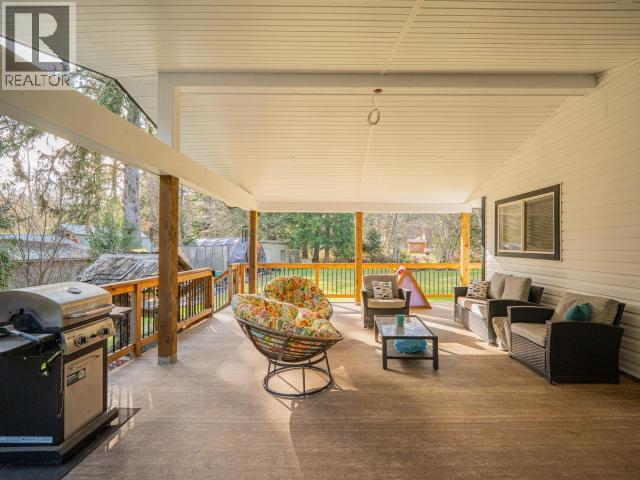 2521 ZILINSKY ROAD, Powell River